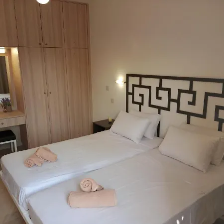 باغونا هوليداي شقة فندقية بافوس