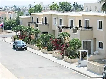 باغونا هوليداي 3* بافوس