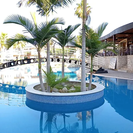 Aparthotel Pagona
