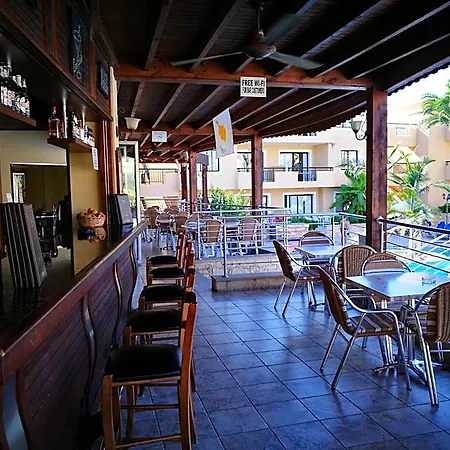 Aparthotel Pagona 3*