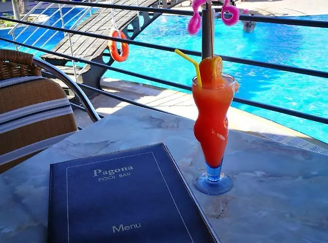 Aparthotel Pagona 3*