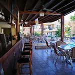 Pagona Aparthotel 3*